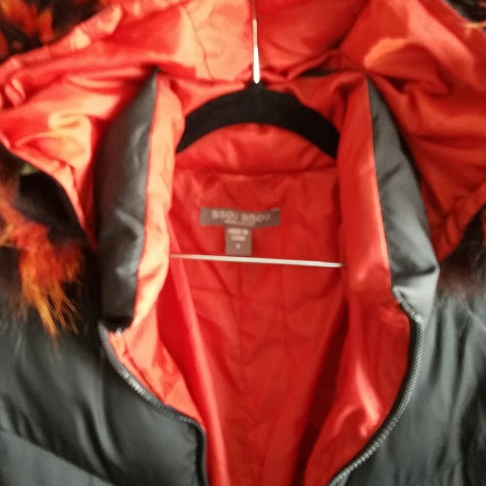 Bisou Bisou long down coat. S Black, detach hood - Picture 6 of 14